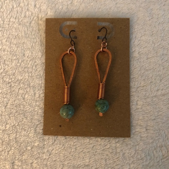 handmade copper turquoise dangle earrings - Picture 3 of 5